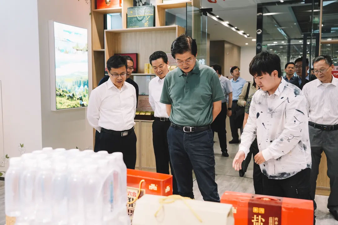 640-(2).jpg 640-(2).jpg